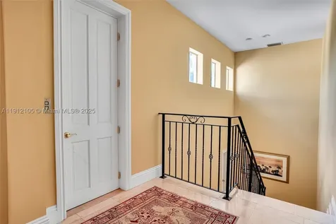 550 Harbor Drive Key Biscayne FL 33149