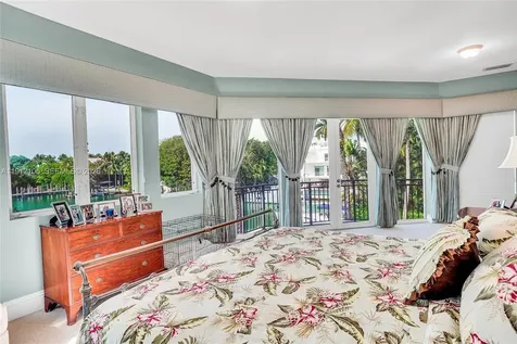 550 Harbor Drive Key Biscayne FL 33149