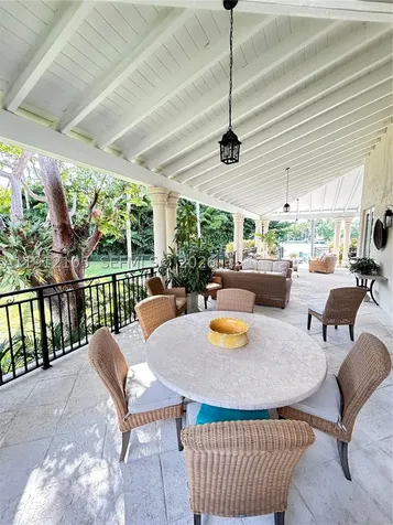 550 Harbor Drive Key Biscayne FL 33149