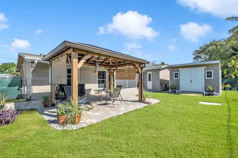 8750 NW 20th Court Sunrise FL 33322