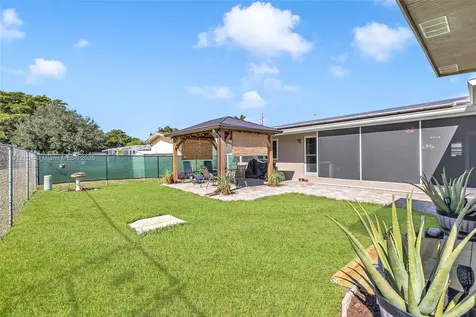 8750 NW 20th Court Sunrise FL 33322