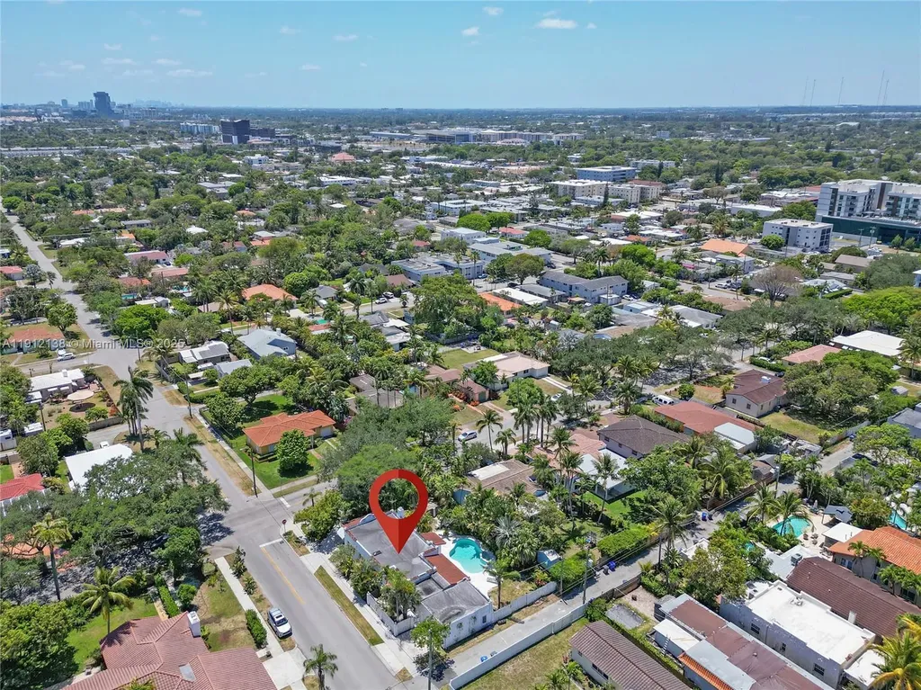 1601 Washington Street Hollywood FL 33020