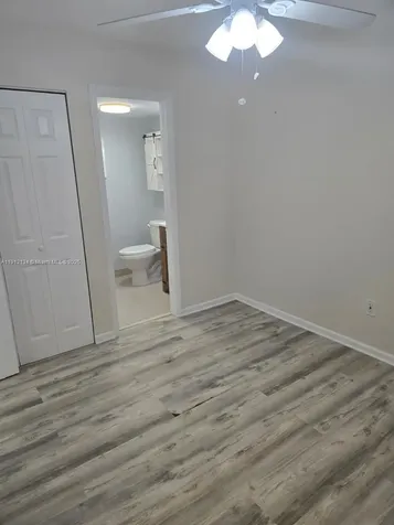 4721 NW 7th Street Miami FL 33126