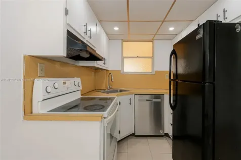 1975 NE 135th Street North Miami FL 33181