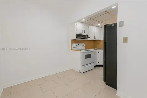 1975 NE 135th Street North Miami FL 33181