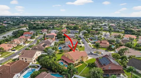 955 NW 197th Terrace Pembroke Pines FL 33029