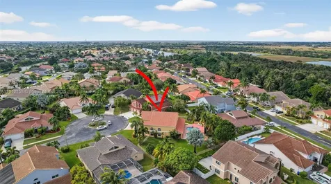 955 NW 197th Terrace Pembroke Pines FL 33029
