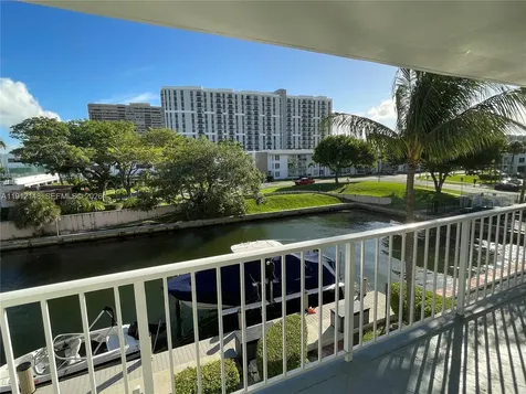 1650 NE 115th Street Miami FL 33181