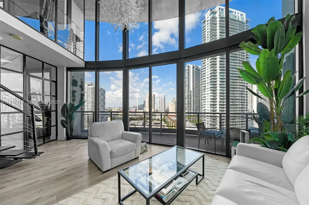 690 SW 1st Court Miami FL 33130