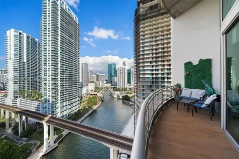 690 SW 1st Court Miami FL 33130
