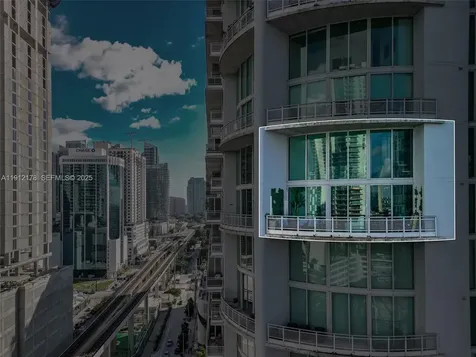 690 SW 1st Court Miami FL 33130