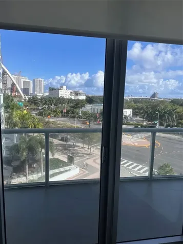 888 Biscayne Boulevard Miami FL 33132