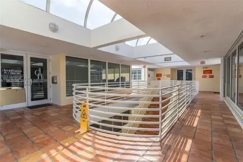 11120 N Kendall Drive Miami FL 33176