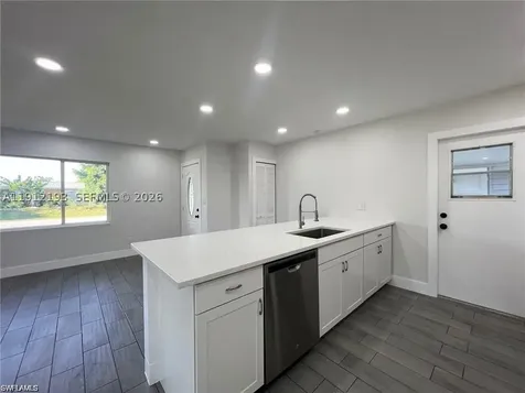 1109 N Grifford Avenue Lehigh Acres FL 33936