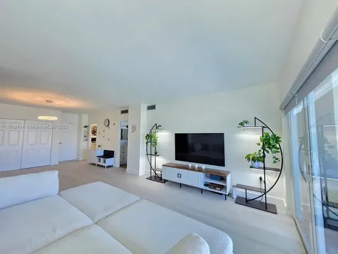 300 Bayview Drive Sunny Isles Beach FL 33160