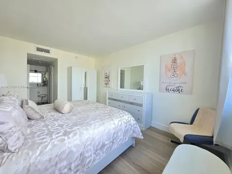 300 Bayview Drive Sunny Isles Beach FL 33160