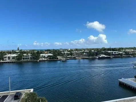 20515 E Country Club Drive Aventura FL 33180