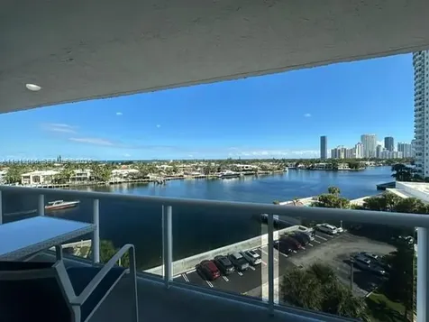20515 E Country Club Drive Aventura FL 33180
