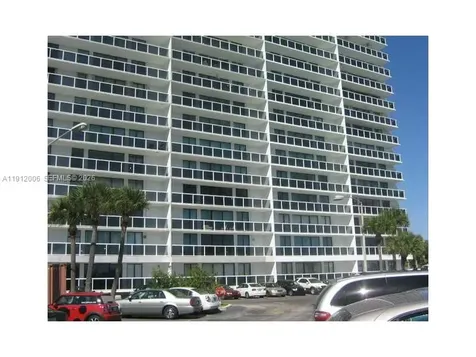 20515 E Country Club Drive Aventura FL 33180