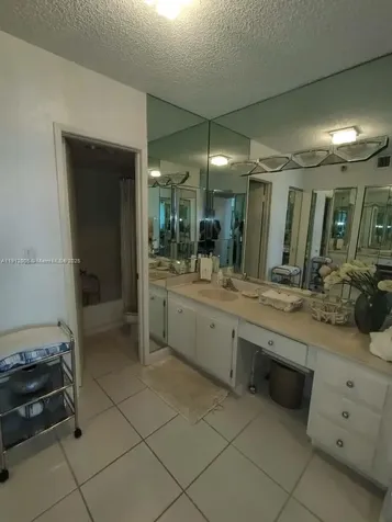 20515 E Country Club Drive Aventura FL 33180