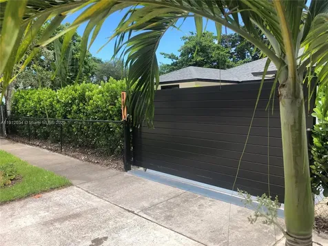 1418 NW 11th Street Fort Lauderdale FL 33311