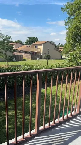 19 Matador Lane Davie FL 33324