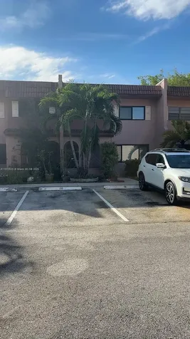 19 Matador Lane Davie FL 33324