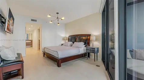 1000 Brickell Plaza Miami FL 33131