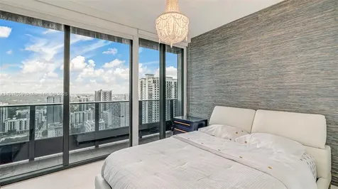 1000 Brickell Plaza Miami FL 33131