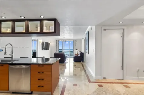 50 Biscayne Boulevard Miami FL 33132