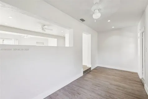 807 N 26th Avenue Hollywood FL 33020