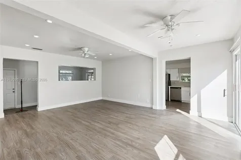 807 N 26th Avenue Hollywood FL 33020