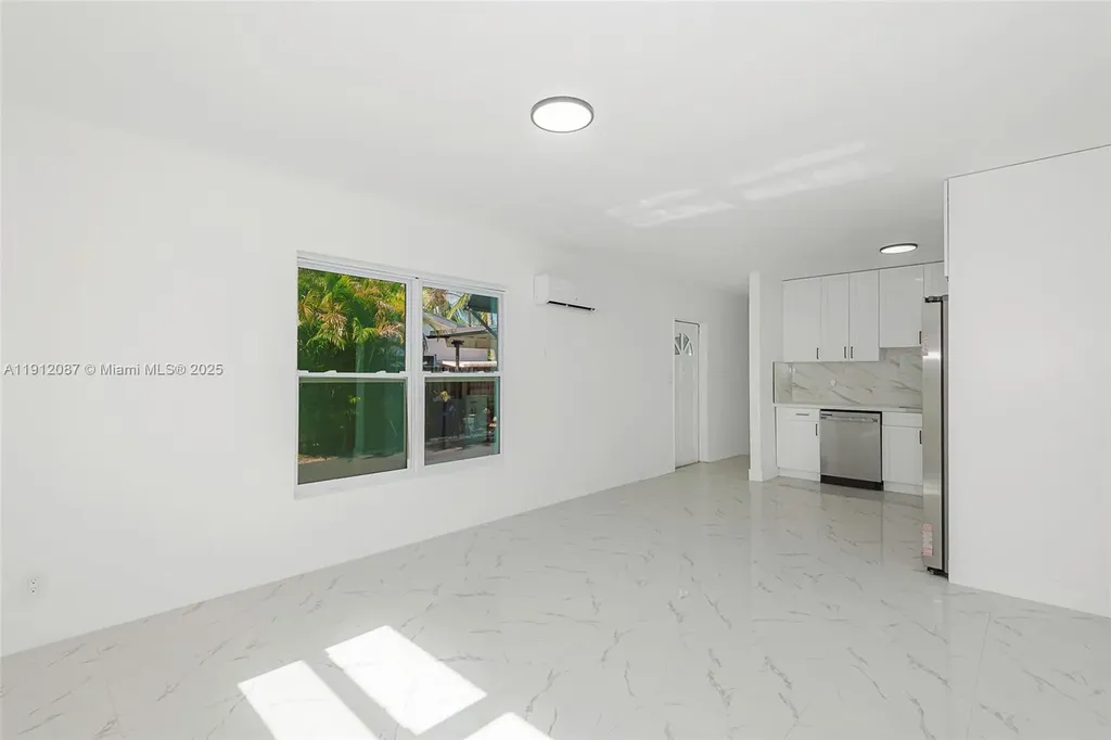 731 NE 16th Street Fort Lauderdale FL 33304