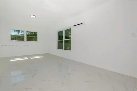 731 NE 16th Street Fort Lauderdale FL 33304