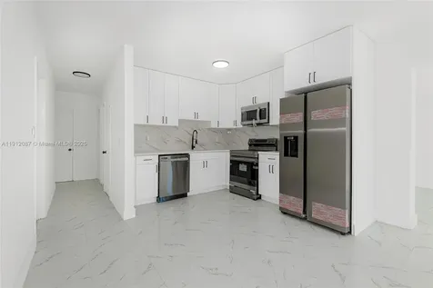 731 NE 16th Street Fort Lauderdale FL 33304