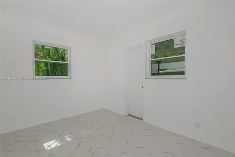 731 NE 16th Street Fort Lauderdale FL 33304