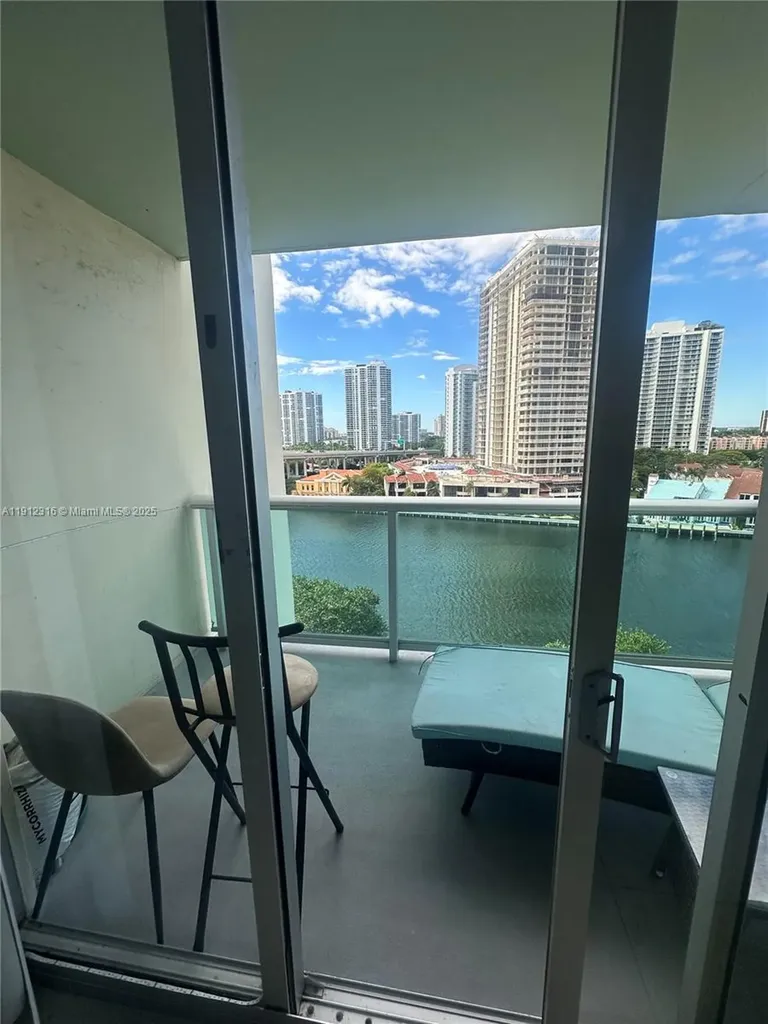 19390 Collins Avenue Sunny Isles Beach FL 33160