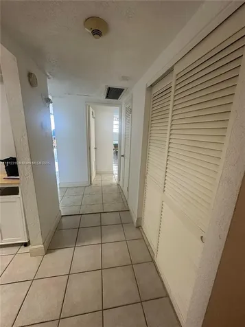 19390 Collins Avenue Sunny Isles Beach FL 33160