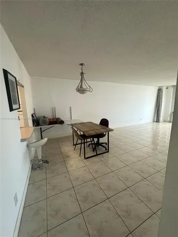 19390 Collins Avenue Sunny Isles Beach FL 33160