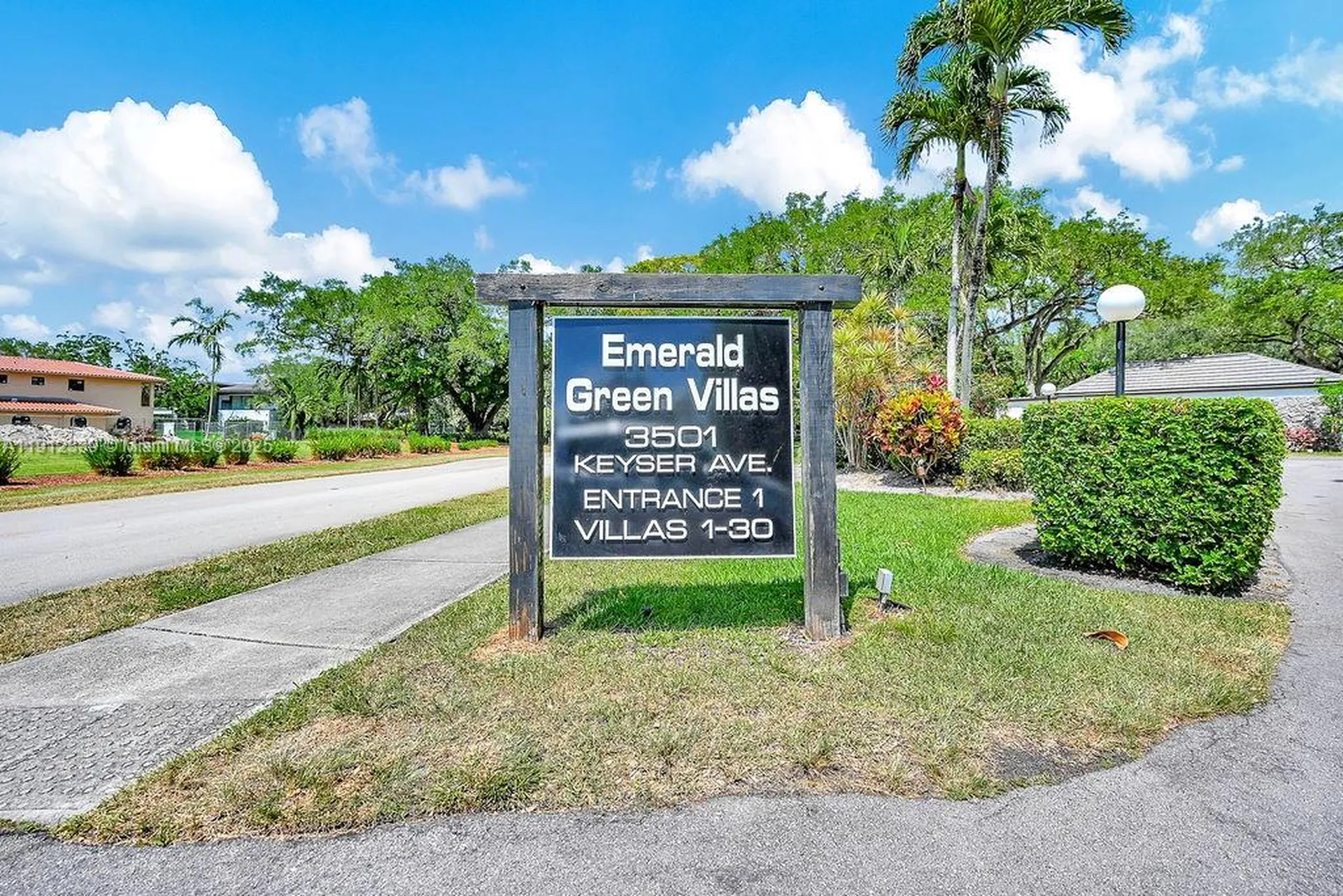 3501 Keyser Avenue Hollywood FL 33021