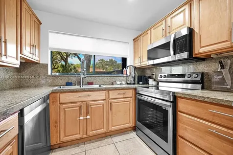 3501 Keyser Avenue Hollywood FL 33021