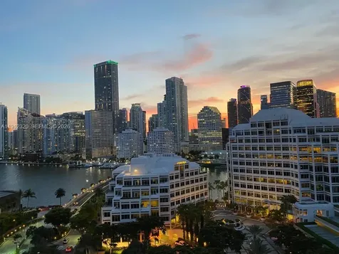 520 Brickell Key Drive Miami FL 33131