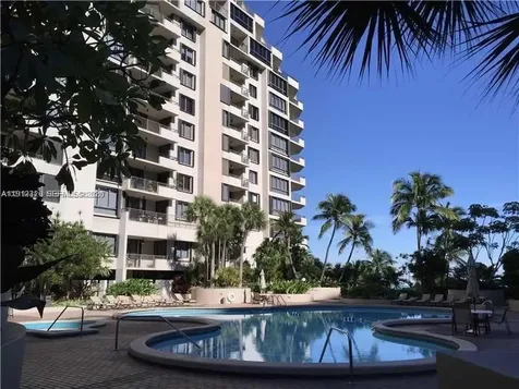 520 Brickell Key Drive Miami FL 33131