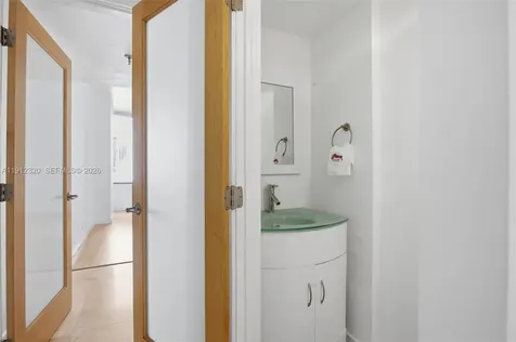 520 Brickell Key Drive Miami FL 33131