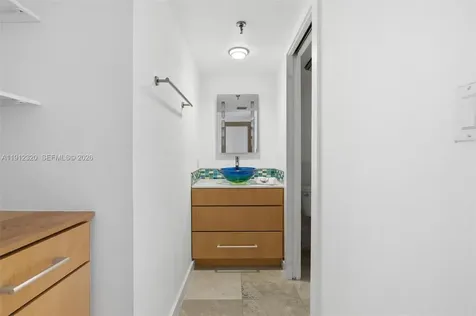 520 Brickell Key Drive Miami FL 33131