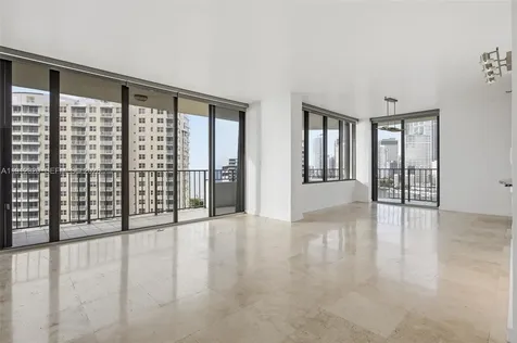 520 Brickell Key Drive Miami FL 33131