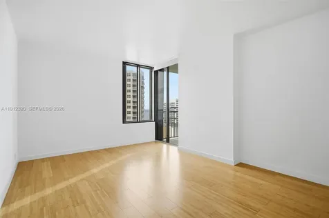 520 Brickell Key Drive Miami FL 33131