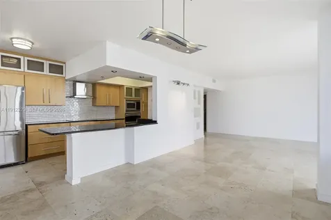 520 Brickell Key Drive Miami FL 33131