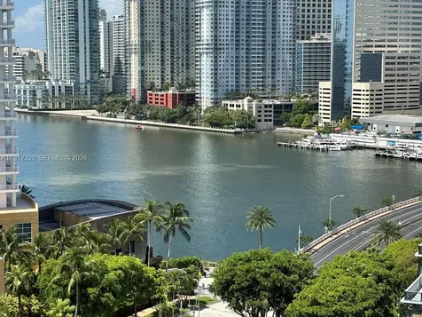 520 Brickell Key Drive Miami FL 33131