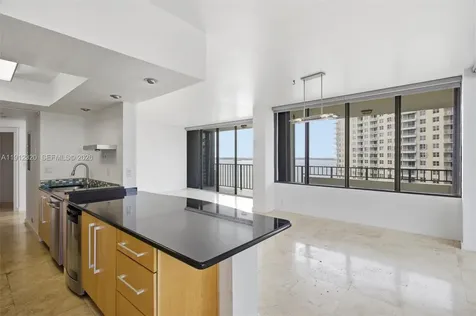 520 Brickell Key Drive Miami FL 33131